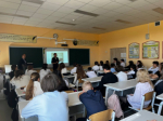 Сотрудники полицейского наркоконтроля продолжают проводить профилактические беседы с севастопольскими школьниками