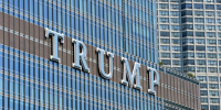Золотой трампофон: Трамп решил продавать смартфоны названные в его честь - SevastopolMedia