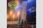 Водитель упавшей с моста фуры в Симферополе нарушил требования знаков