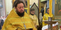 Клирик храма свт. Луки Крымского поздравил с праздником свт. Николая Чудотворца пациентов и персонал 1-й горбольницы - Севастопольское Благочиние