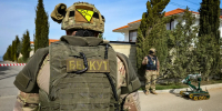 В Севастополе роботы обезвредили украинский беспилотник></div>
	<div class= - Вести.Севастополь