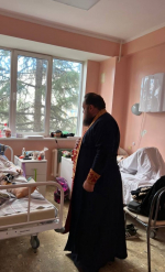 Посещение и поздравление с Пасхой находящихся на лечении в горбольнице №9