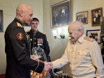 Участники программы Севастополь город героев поздравили с приближающимся Днем Победы ветерана Алексея Николаевича Хромова