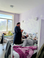 Больных в Первой горбольнице регулярно навещает священник