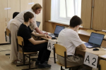На финишной прямой: выпускники Севастополя сдают экзамены по информатике и иностранным языкам